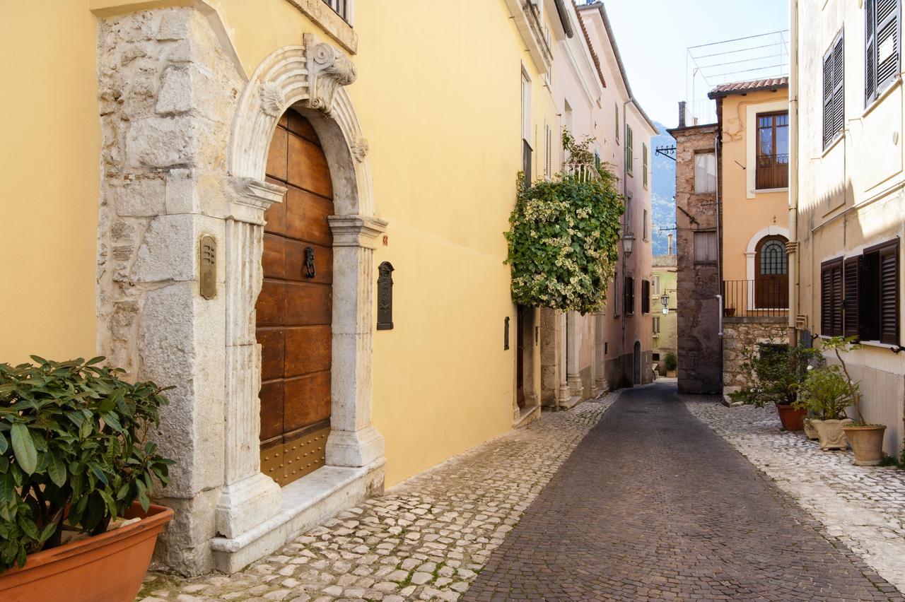 Hotel Palazzo Del Senatore Atina Exteriér fotografie