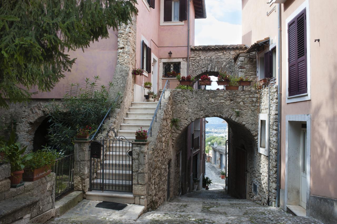 Hotel Palazzo Del Senatore Atina Exteriér fotografie